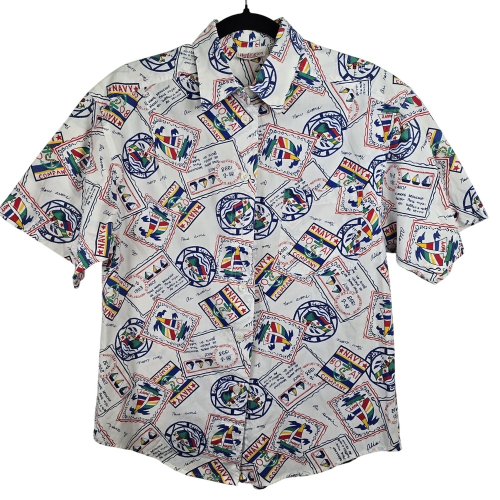 Huntington Ridge Women's Button Up Shirt Size‎ Medium Top Short Sleeve Navy Boat